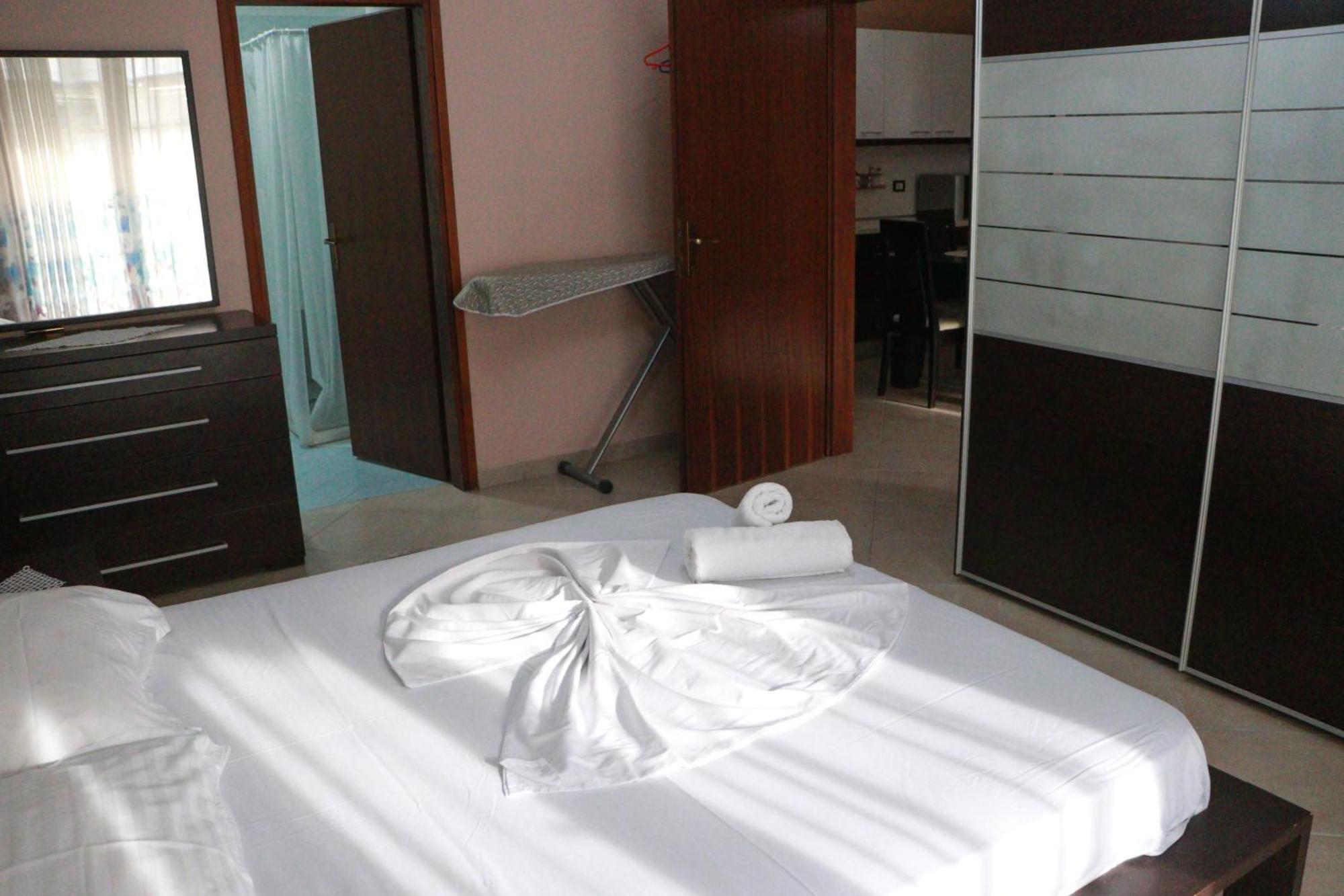 Nest&Rest Studios Tirana Buitenkant foto